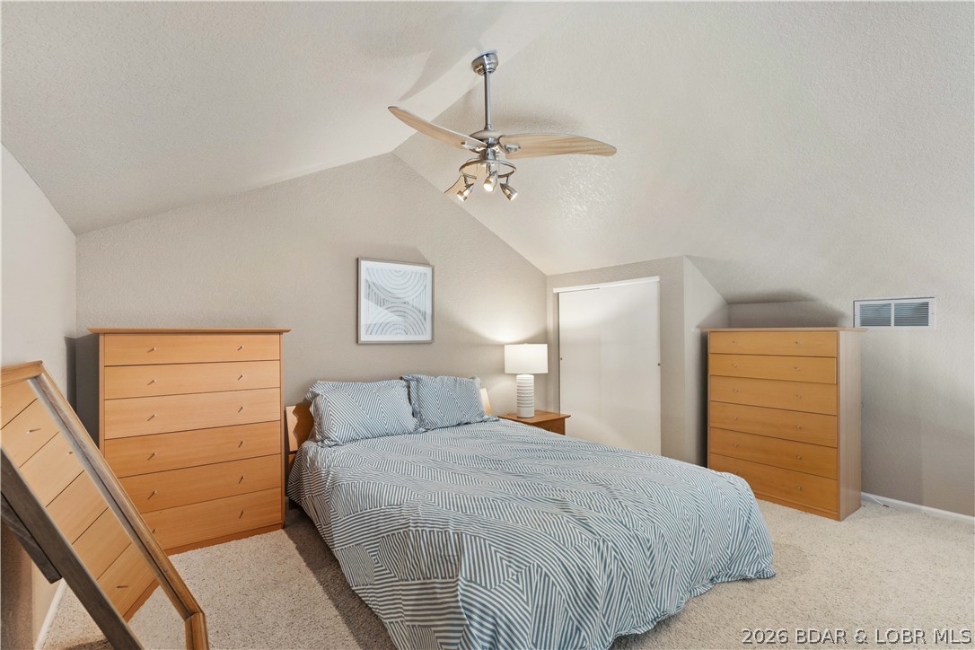 Indian Pointe Condominium - Residential