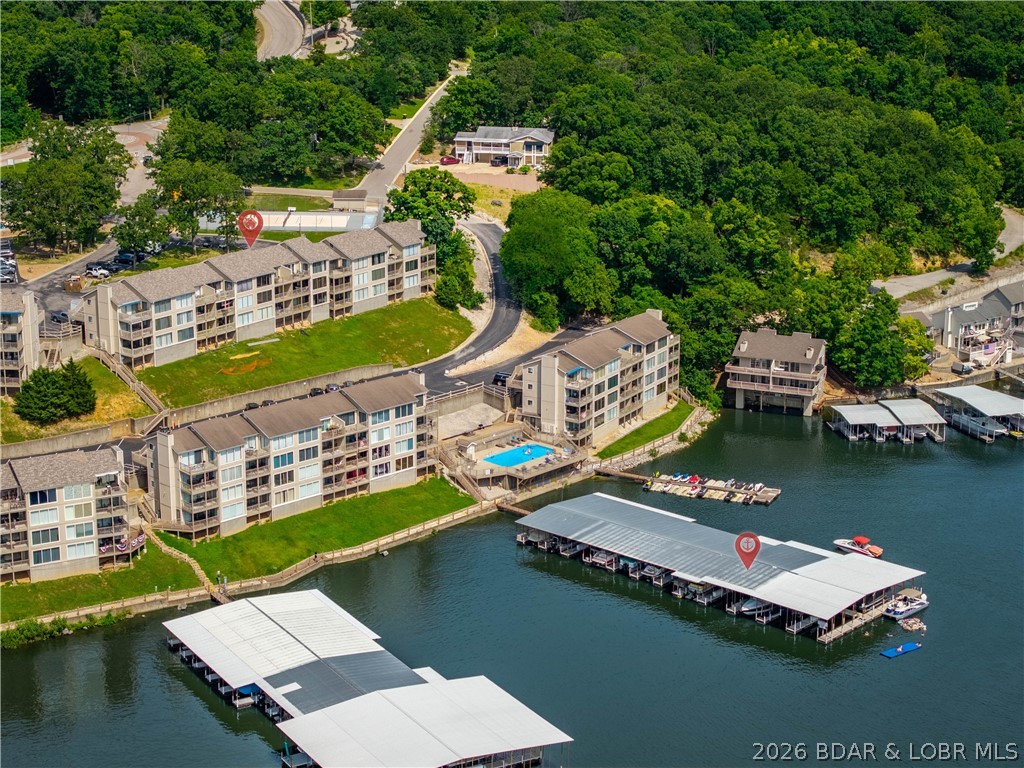 Indian Pointe Condominium - Residential