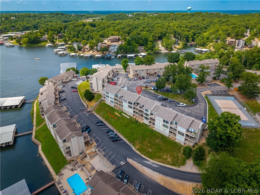 Indian Pointe Condominium - Residential