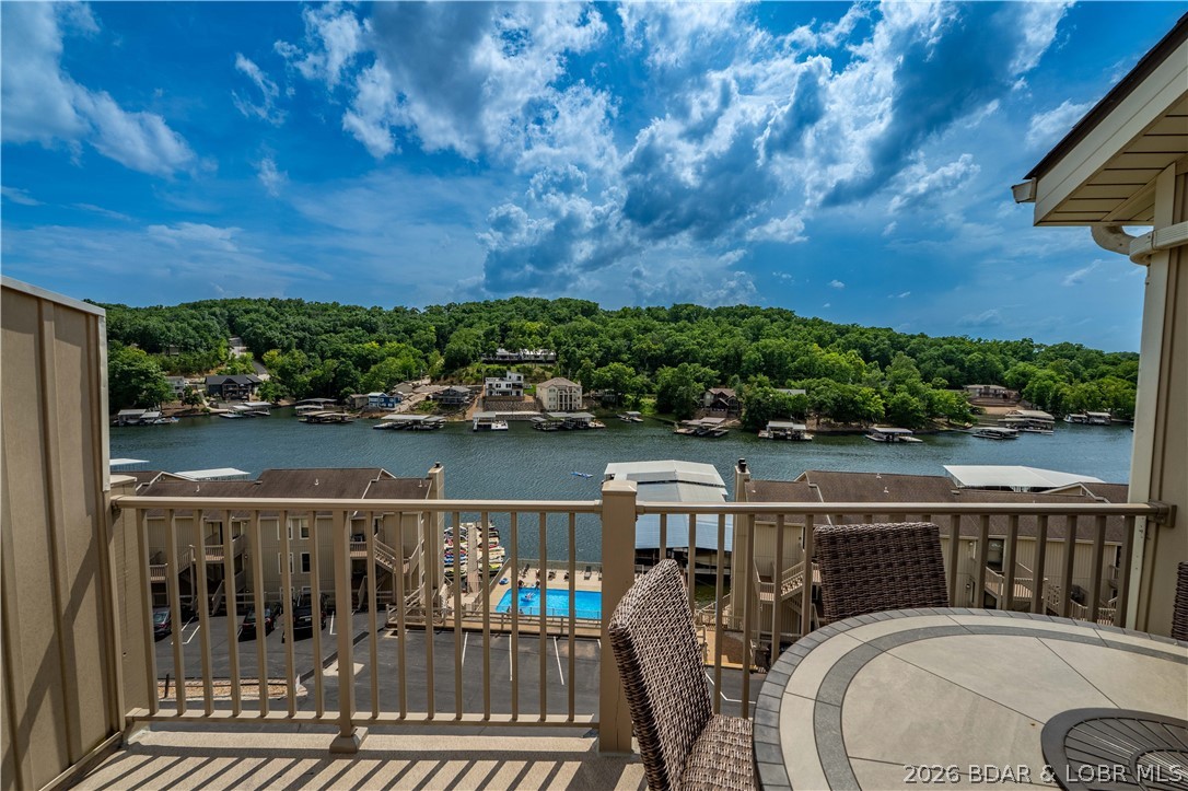 Indian Pointe Condominium - Residential