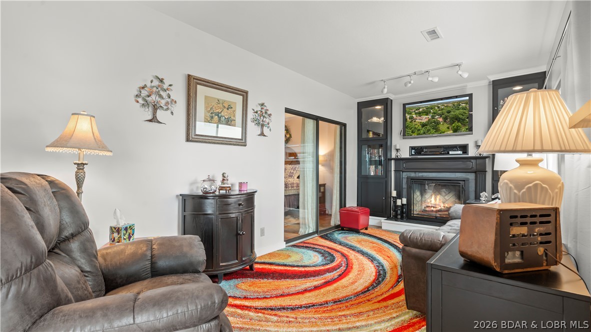 Four Seasons Racqt-Cntry Club - Residential