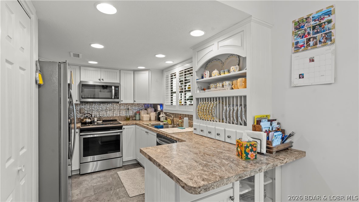 Four Seasons Racqt-Cntry Club - Residential