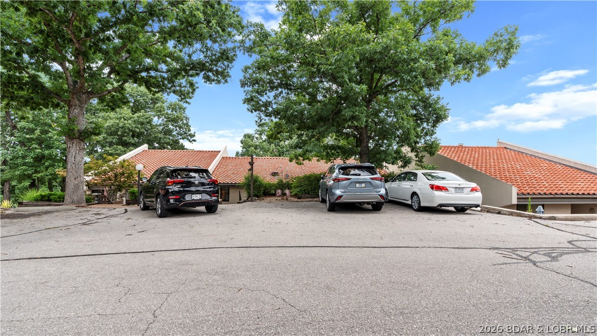 Four Seasons Racqt-Cntry Club - Residential