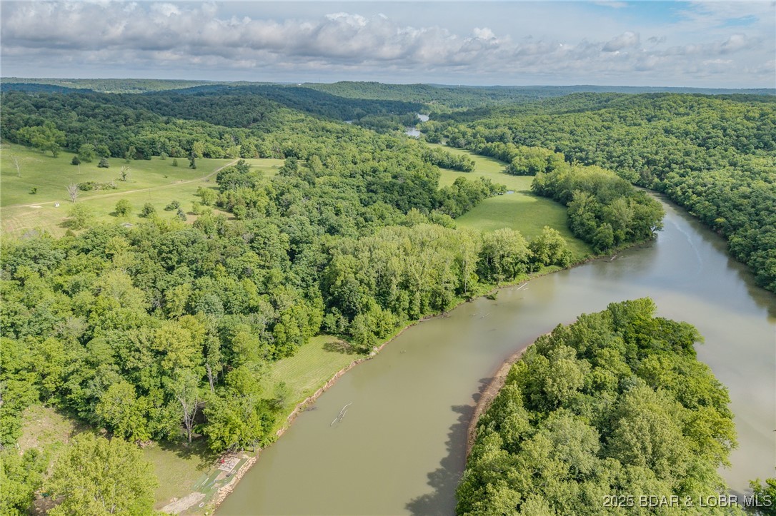 River Highlands - Land