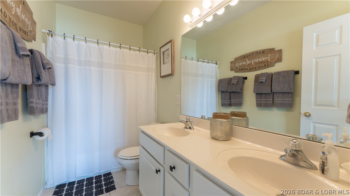 Cedar Heights Condominium - Residential