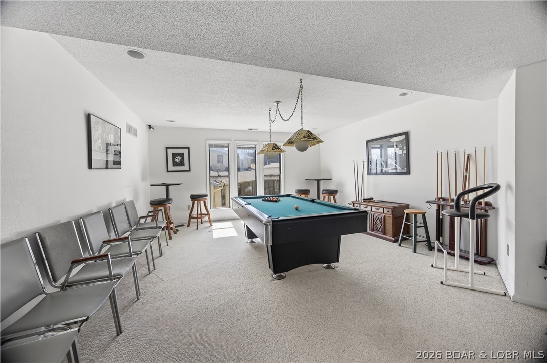 Oak Bluff Condominium - Residential