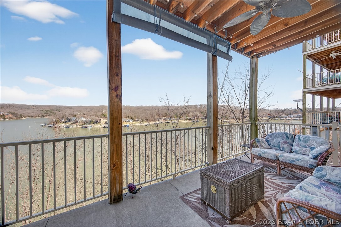 Oak Bluff Condominium - Residential