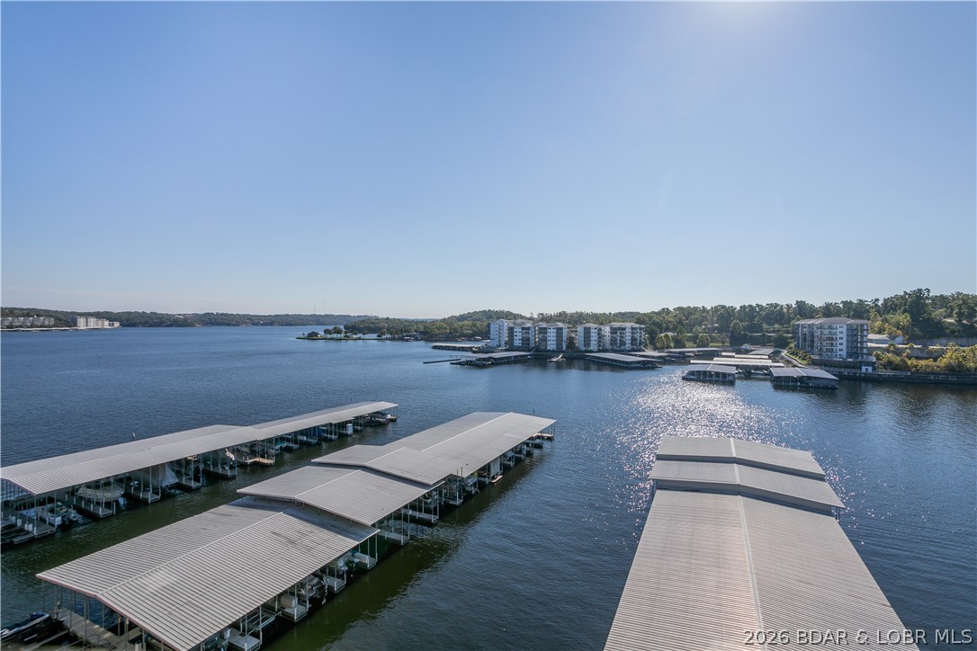 The Falls Condo - Residential