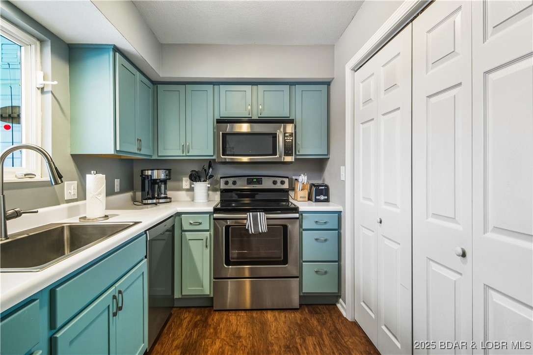 Lighthouse Landing Condominium - Residential