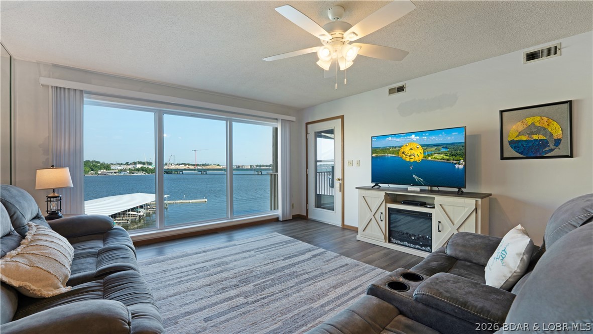 Parkside Place Condo Subdiv - Residential
