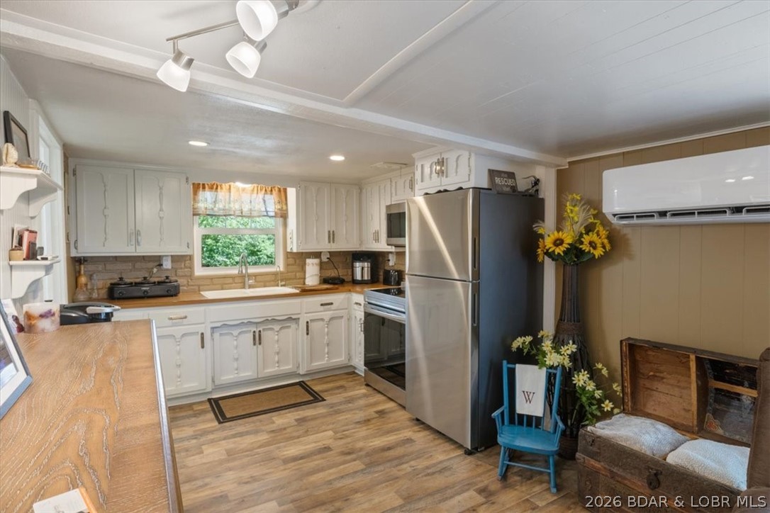 Green Bay Terrace - Residential