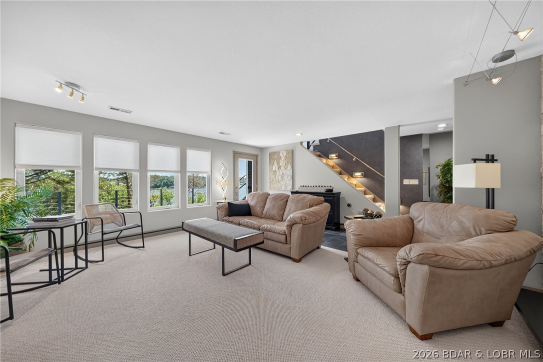 Lindsay Estates West - Residential