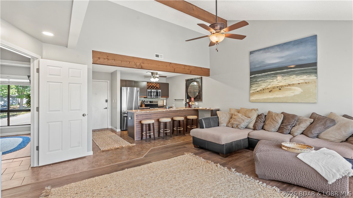 Enjoy lake living with comfort, convenience, and investment potential at the Lake of the Ozarks. Located at MM
9, this well positioned 2 bedroom, 2 bathroom condo offers beautiful lake views and easy access to area dining,
boating, and attractions. The open living area flows to a private balcony, the perfect spot for morning coffee or
relaxing after a day on the water. A functional kitchen with under the counter ice maker, spacious bedrooms,
and two full bathrooms make the layout ideal for full time living, a weekend retreat, or guest accommodations.
Residents and guests enjoy resort style amenities, including two outdoor pools and hot tubs, adding to the low
maintenance lake lifestyle this property offers. Home will come furnished and features a new roof from Summer
2025! The dock slip has a storage compartment, a floating pad and kayak rack for two kayaks.
