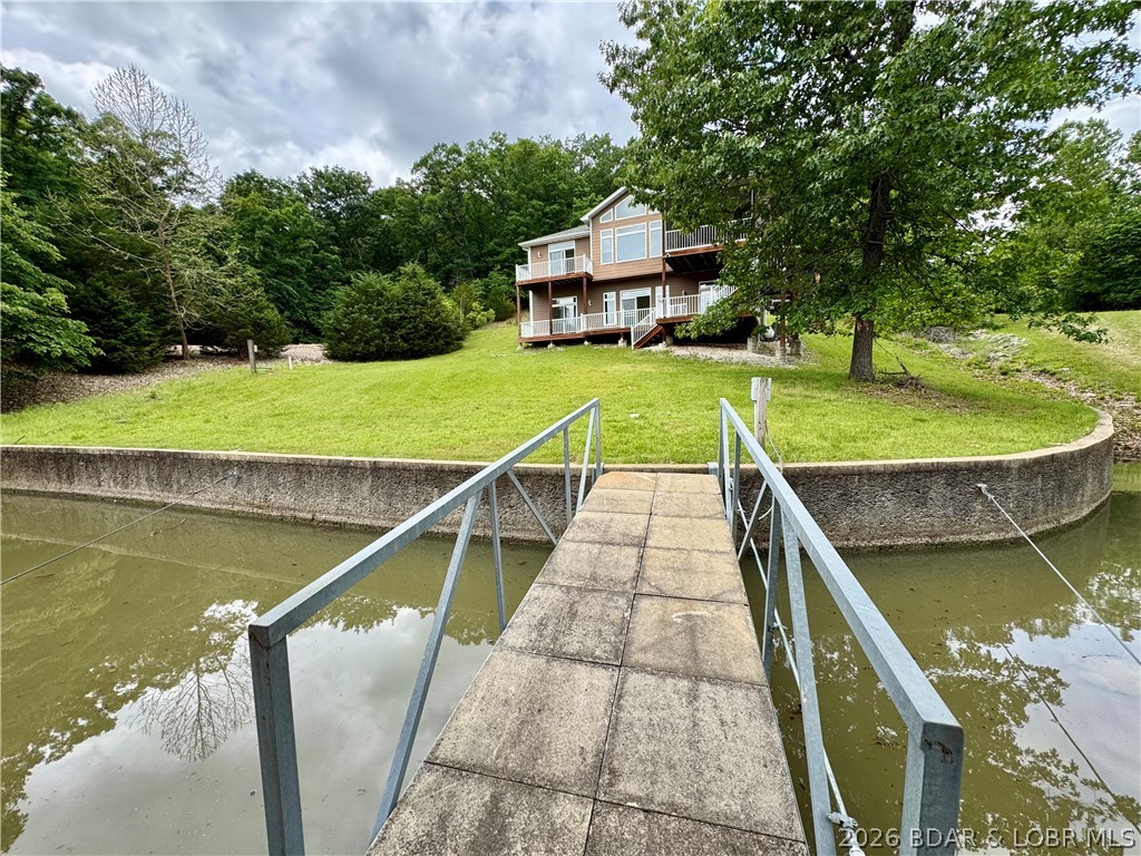 Ledge Stone Estates - Residential