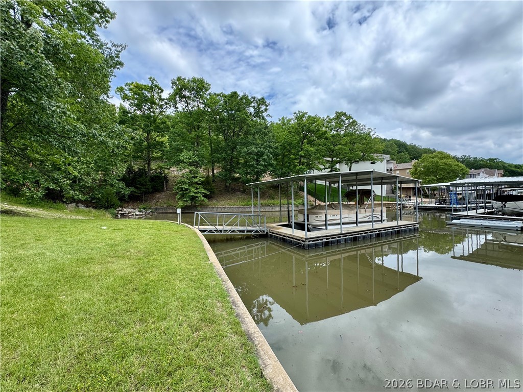 Ledge Stone Estates - Residential