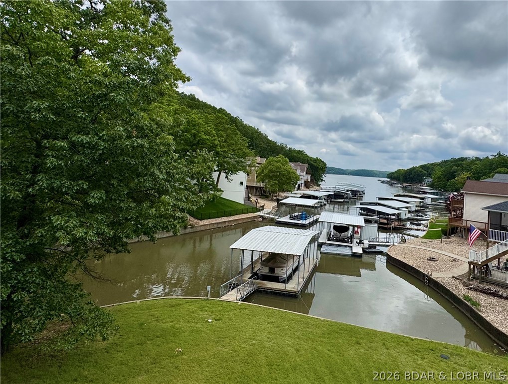 Ledge Stone Estates - Residential