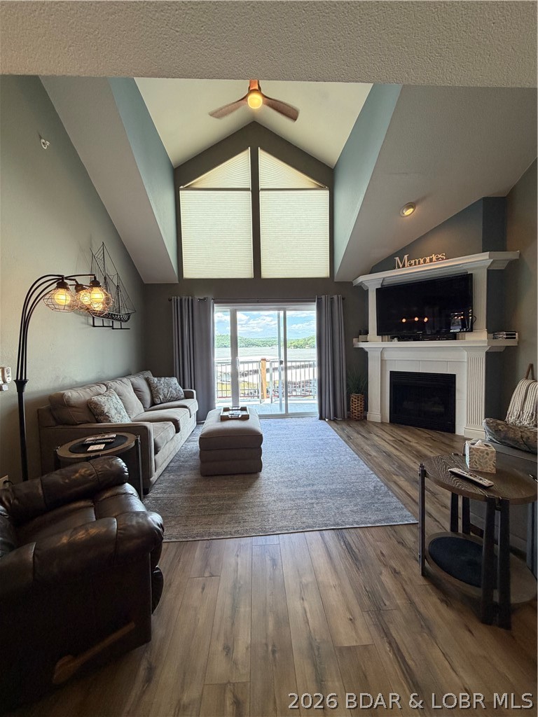 4 bedroom, 3 full bath "Executive' Floor plan is a rare opportunity to own. Located in Clearwater Condominiums in Camdenton, MO at Lake of the Ozarks, sitting on the 8.5 MM of the Big Niangua.  Comes fully furnished and turn key, move right in and enjoy.  12 x 32 boat slip & PWC slip are included.