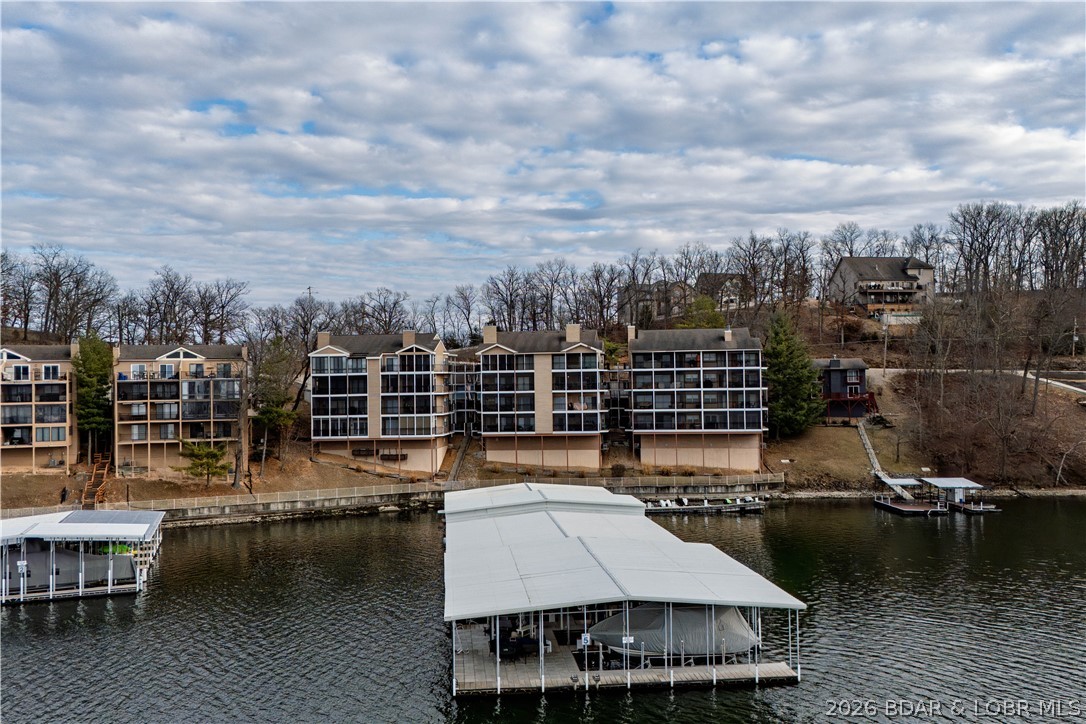 The Falls Condo - Westshore - Residential