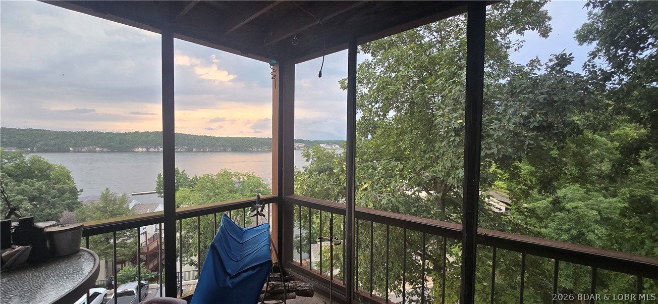 Breakwater Bay Club Condo - Residential