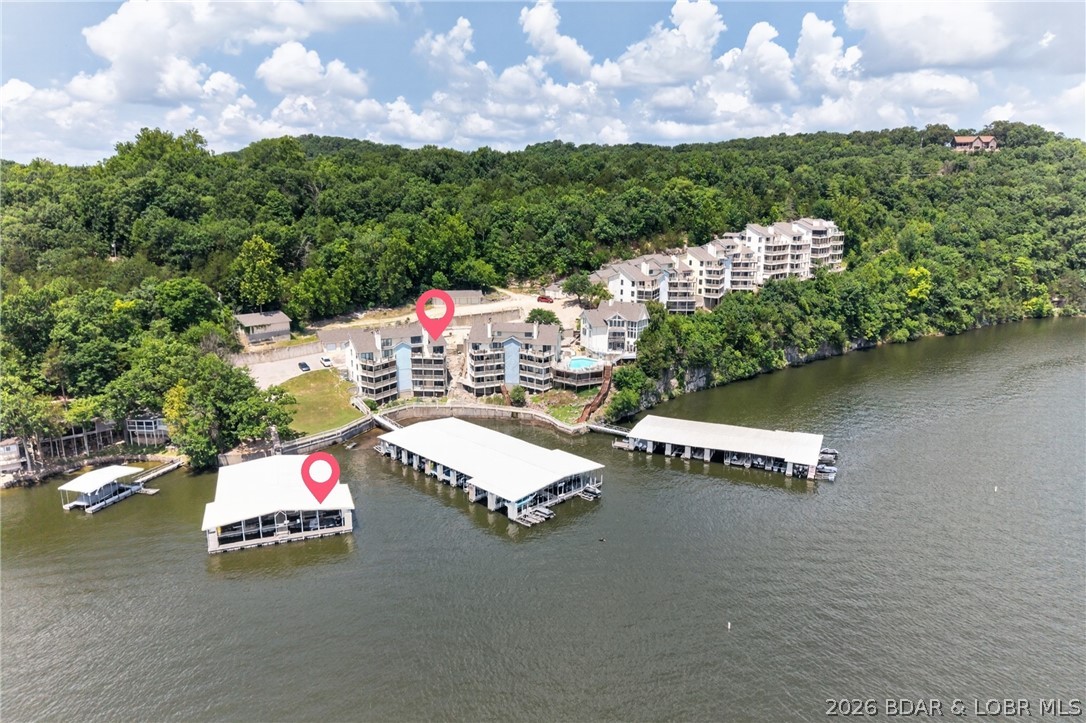 Oak Bluff Condominium - Residential