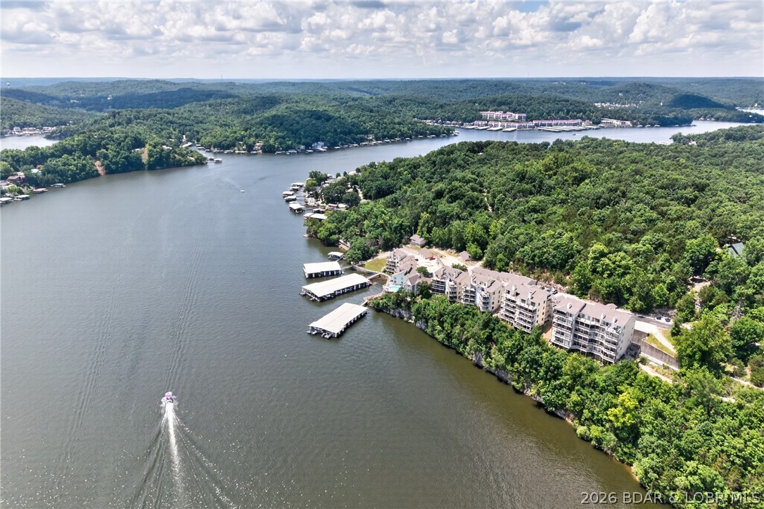Oak Bluff Condominium - Residential