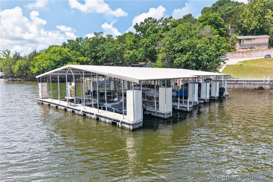 Oak Bluff Condominium - Residential