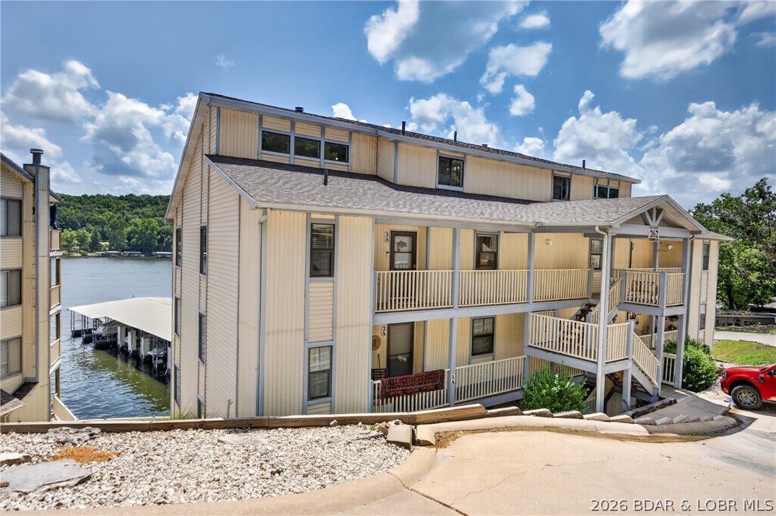 Oak Bluff Condominium - Residential