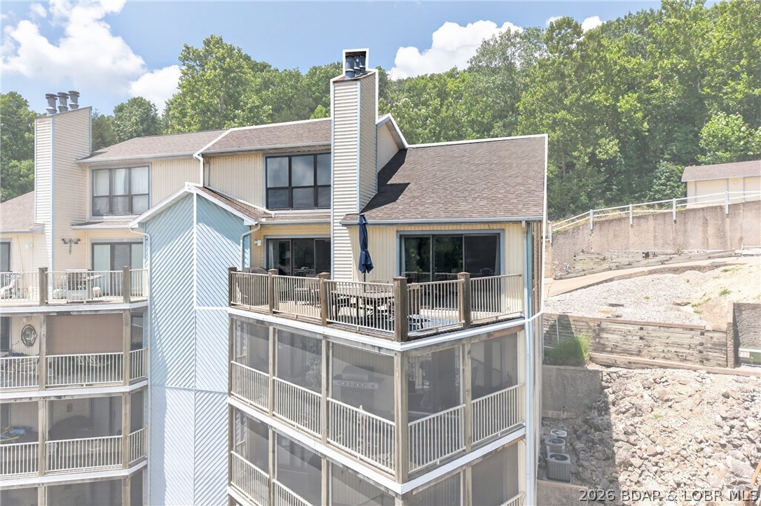 Oak Bluff Condominium - Residential