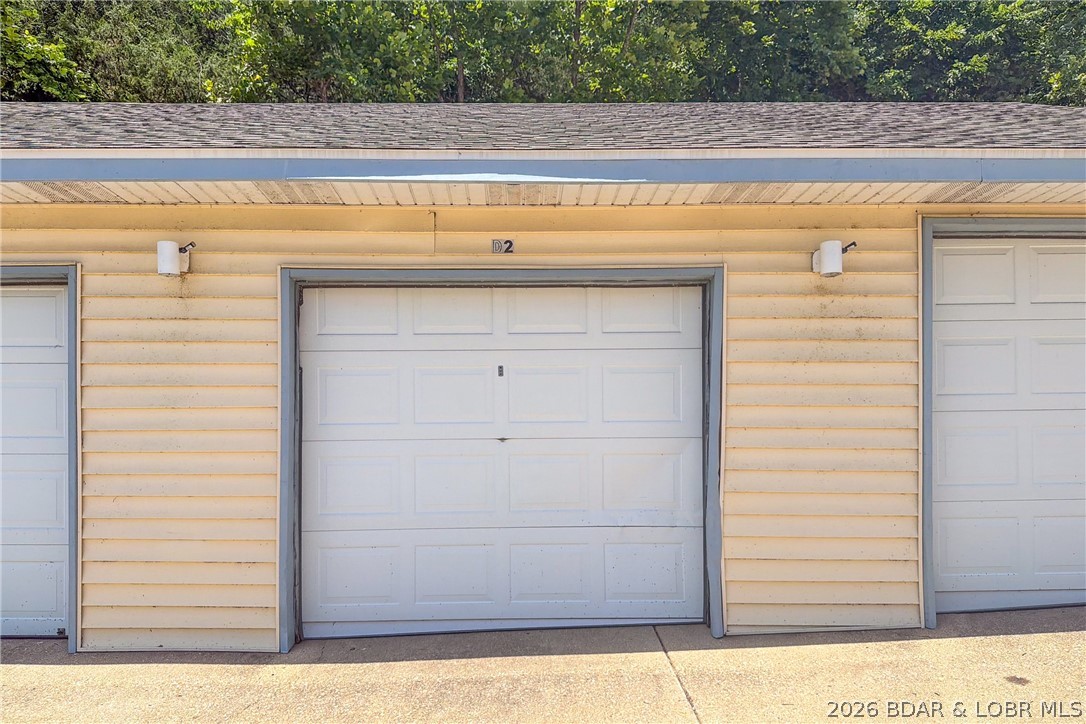 Oak Bluff Condominium - Residential