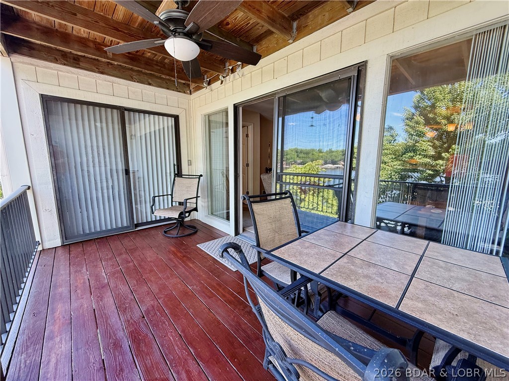 Jonathans Landing - Residential