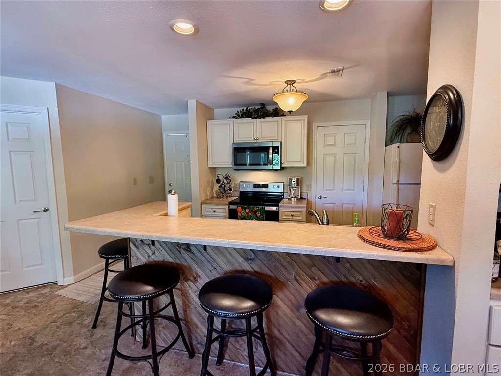 Jonathans Landing - Residential