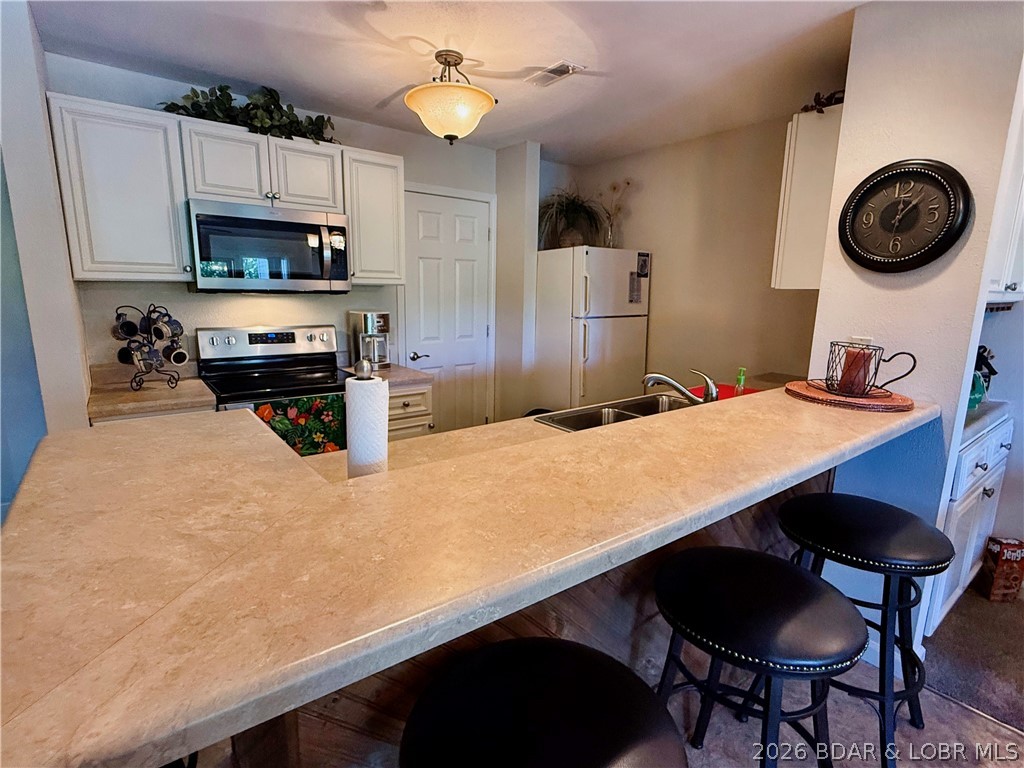 Jonathans Landing - Residential