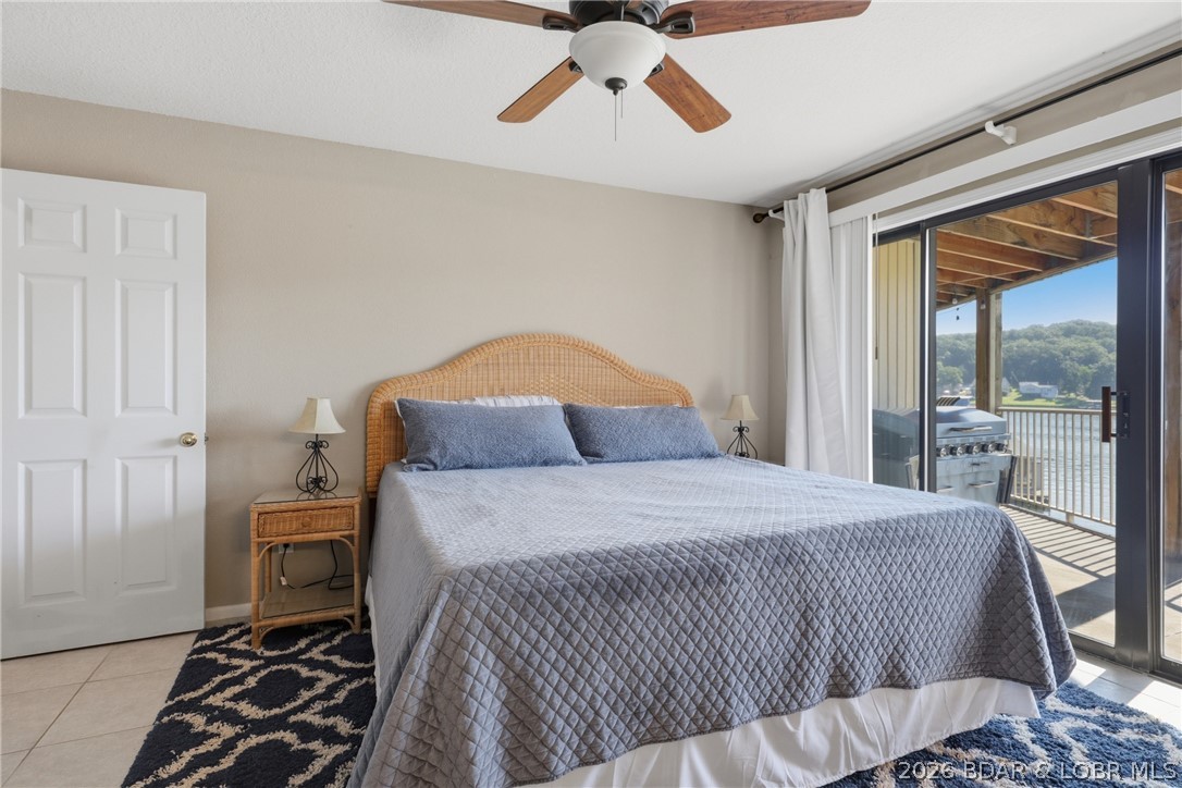 Oak Bluff Condominium - Residential