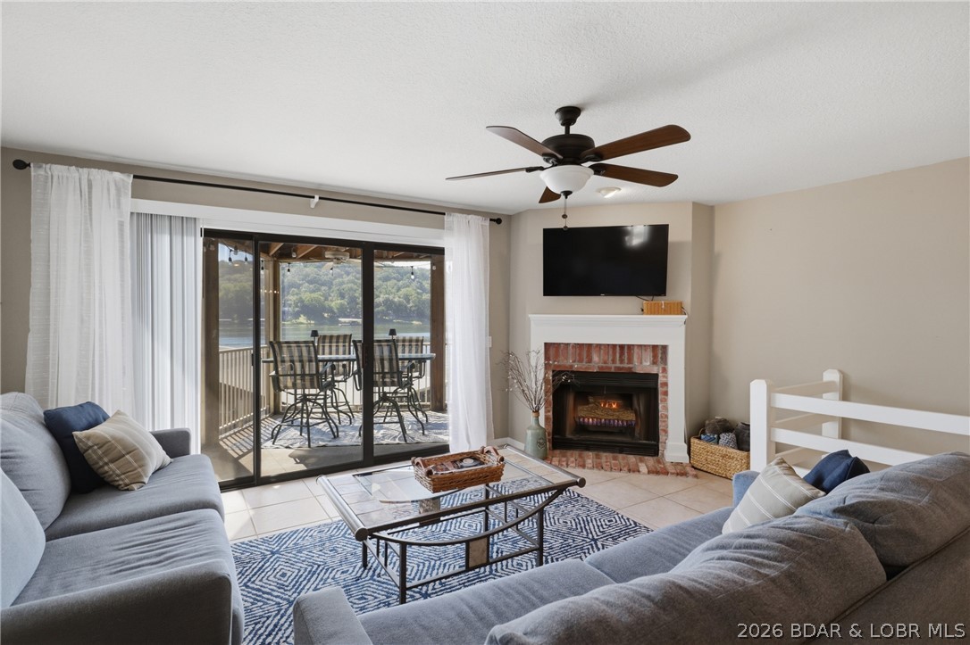 Oak Bluff Condominium - Residential