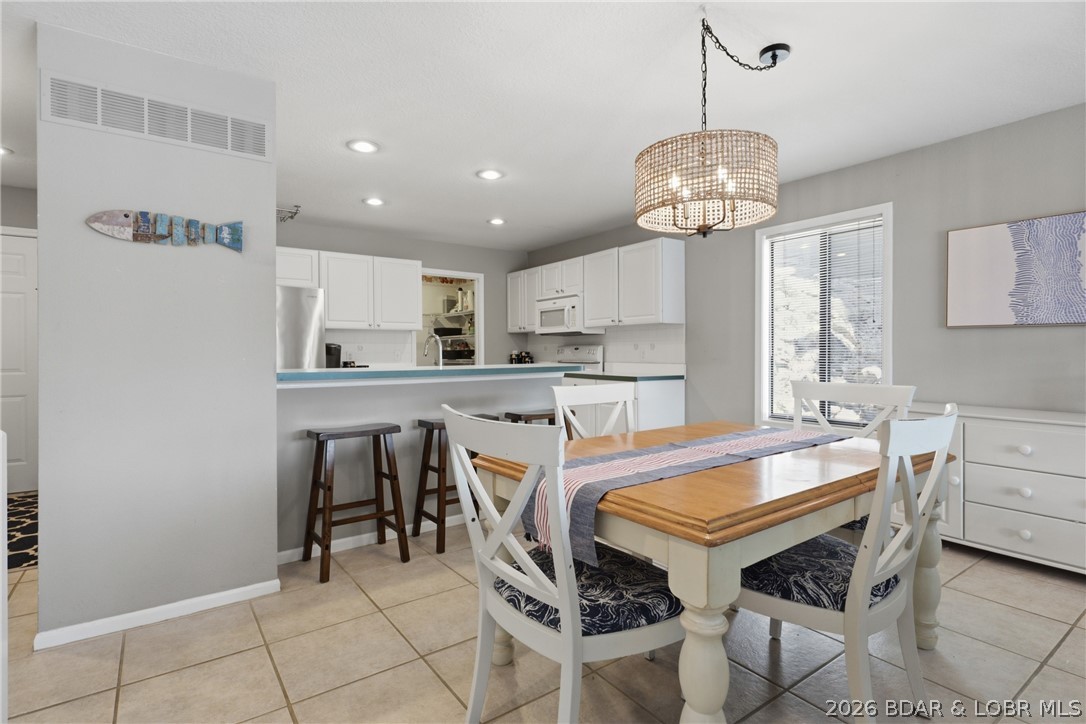Oak Bluff Condominium - Residential
