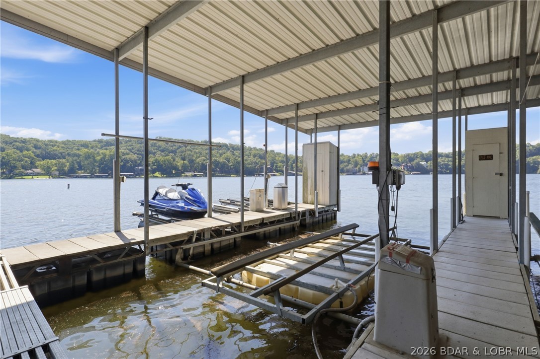 Oak Bluff Condominium - Residential
