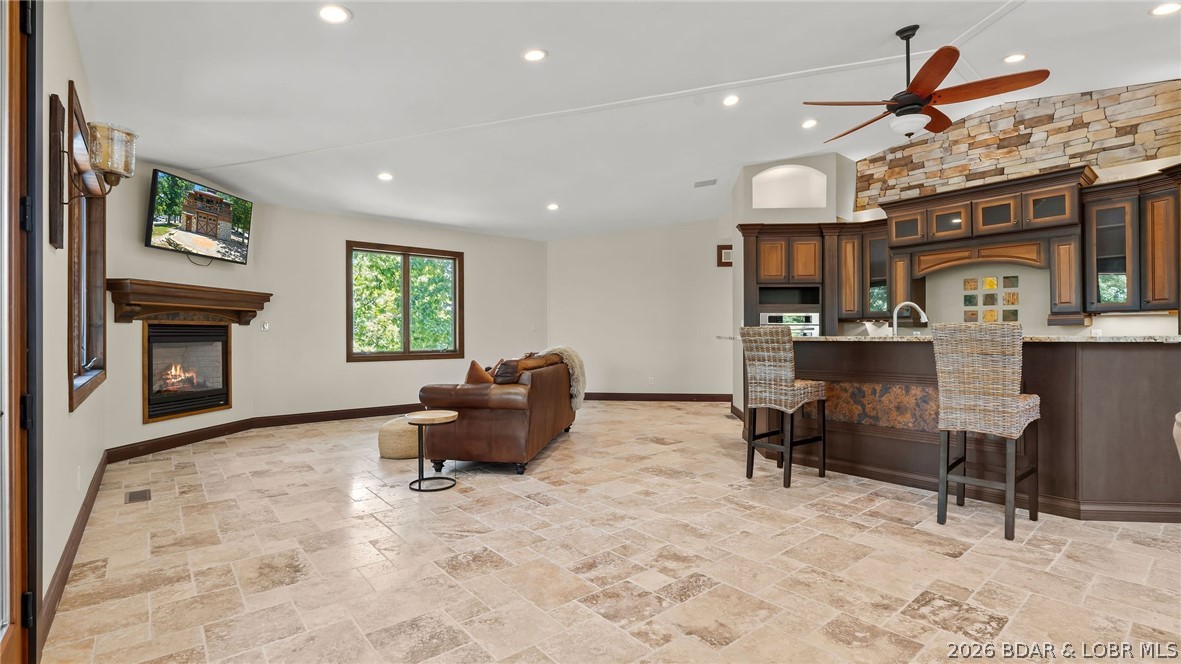 Horseshoe Bend #4 - Residential
