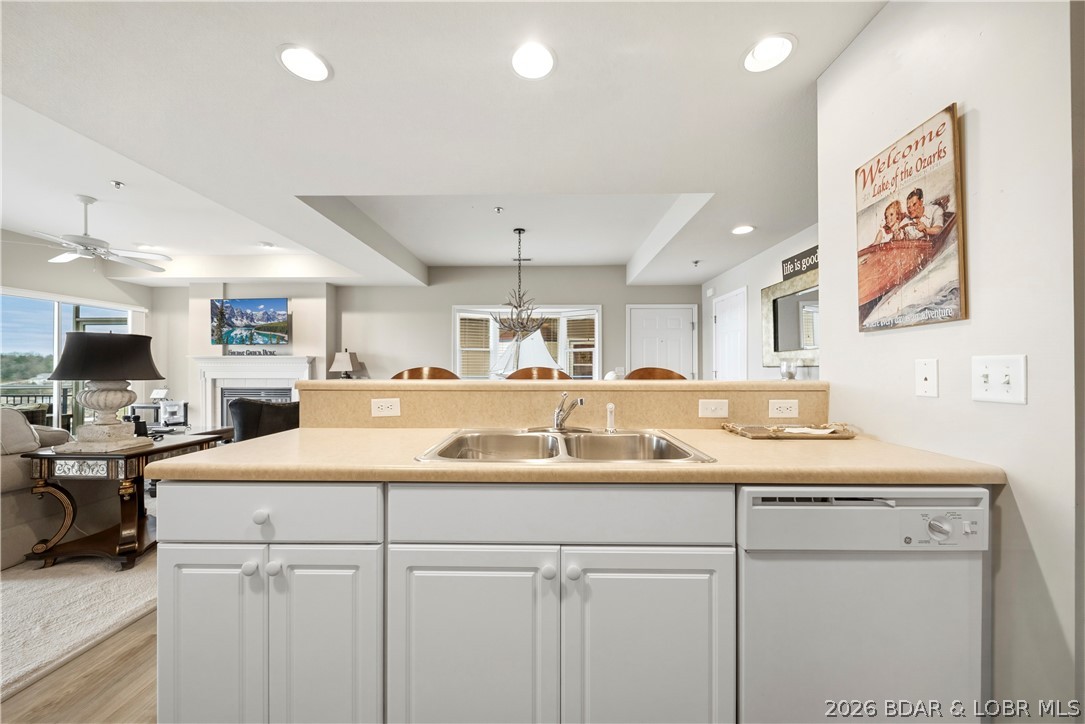Palisades Condominium - Residential