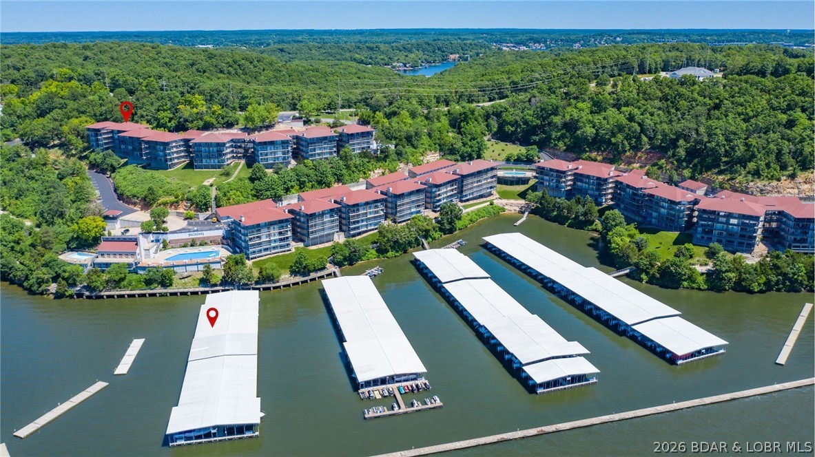 Palisades Condominium - Residential