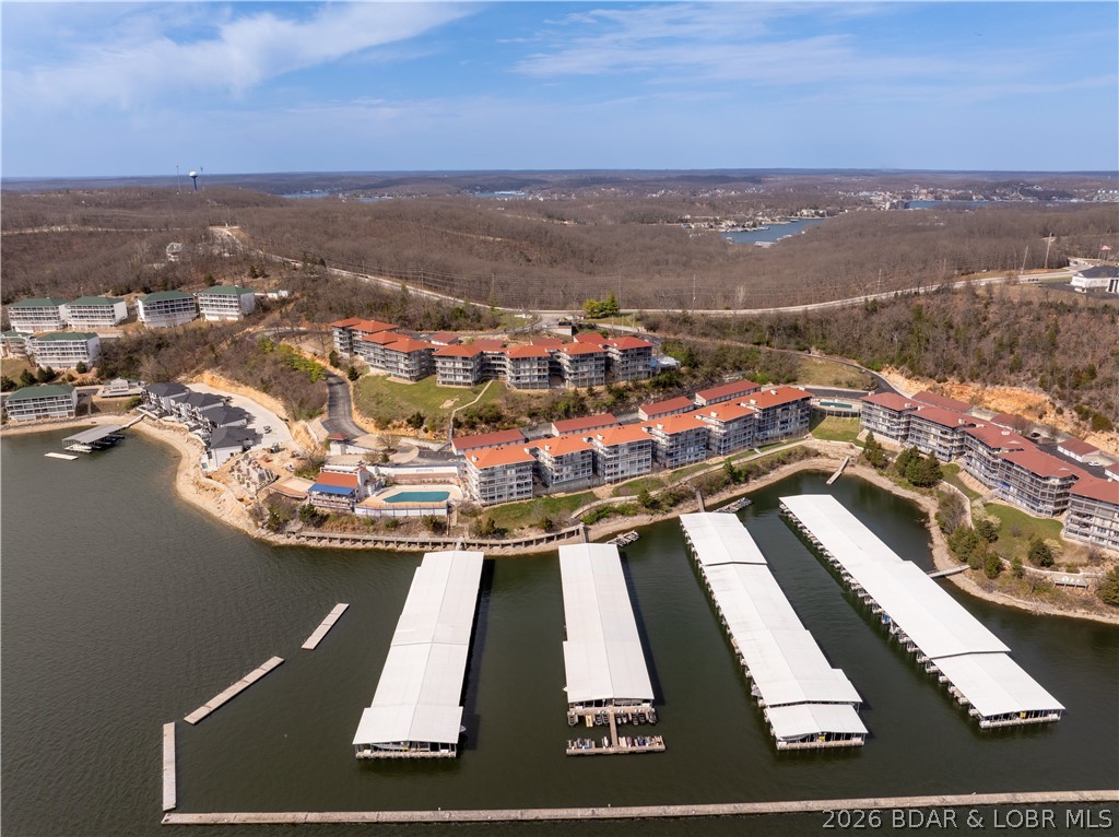 Palisades Condominium - Residential