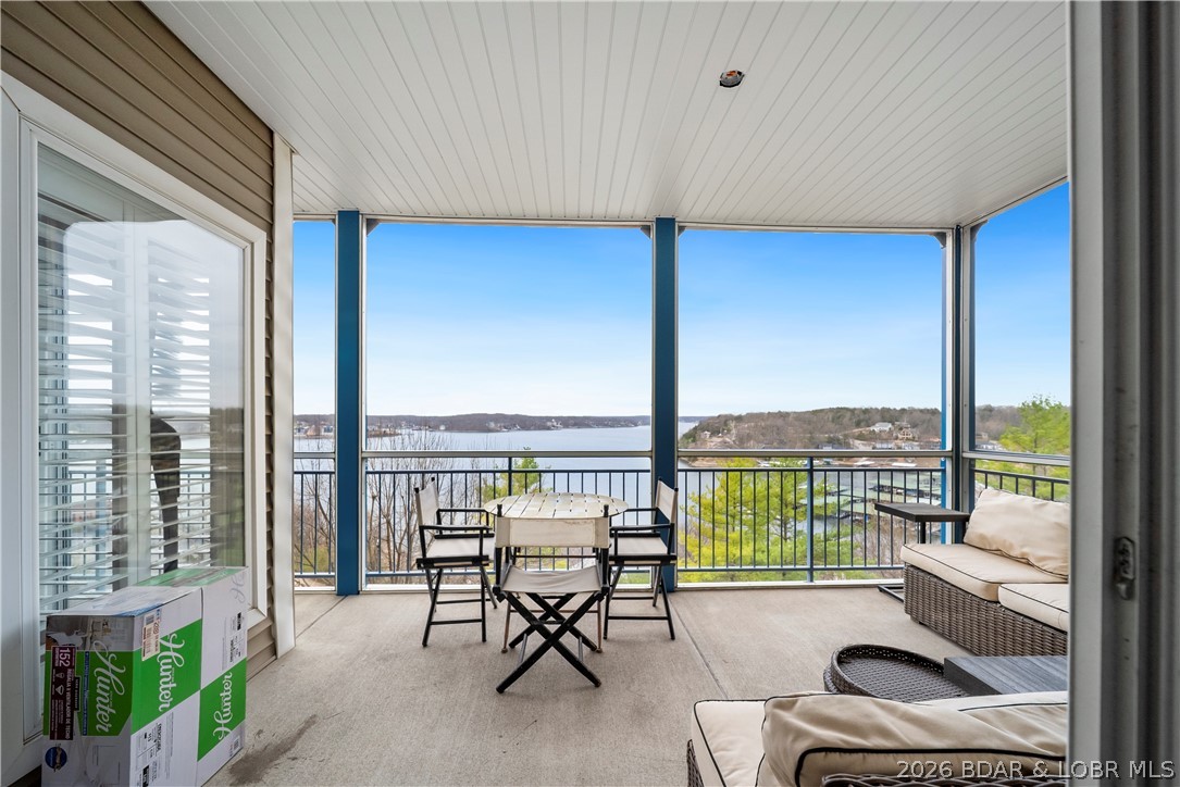 Palisades Condominium - Residential