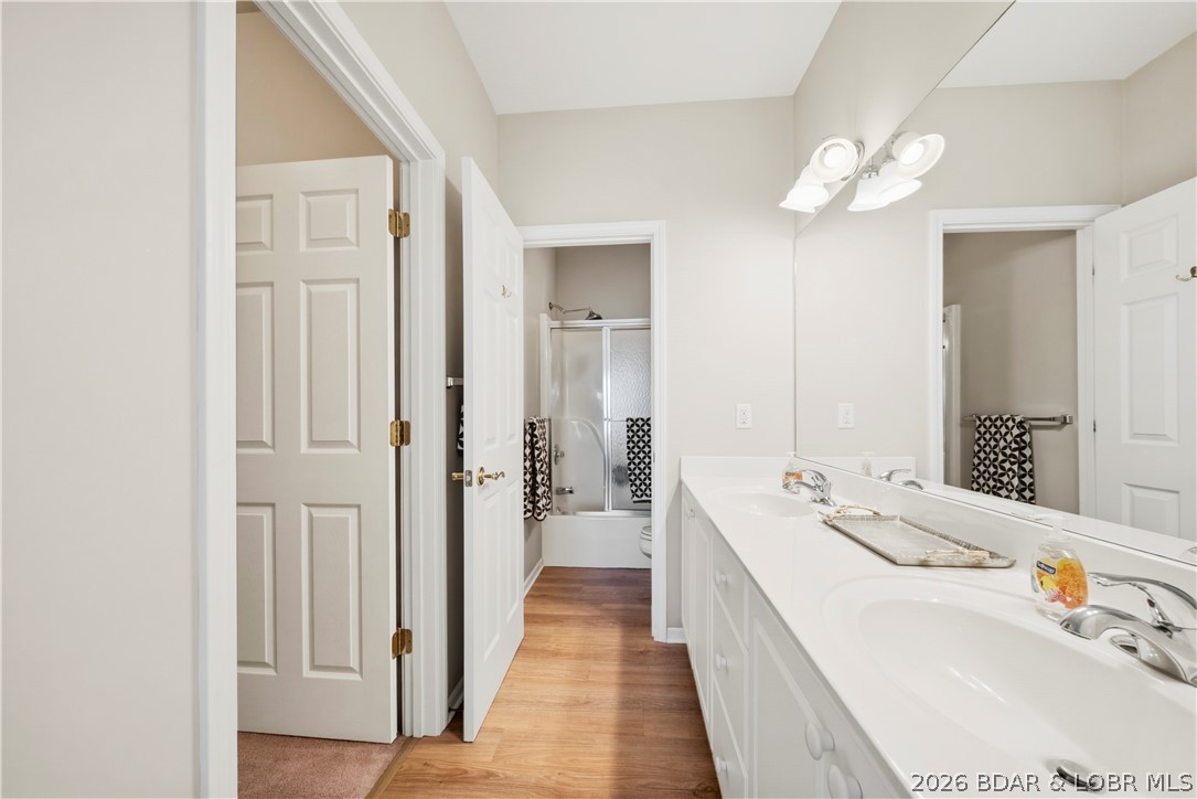 Palisades Condominium - Residential