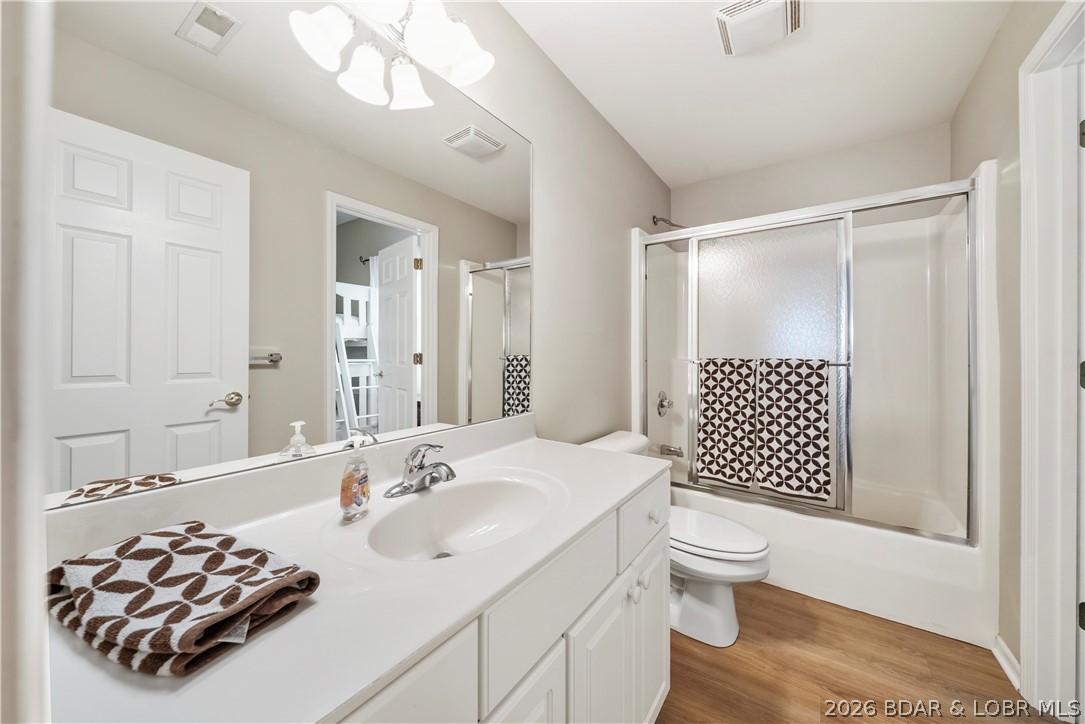 Palisades Condominium - Residential