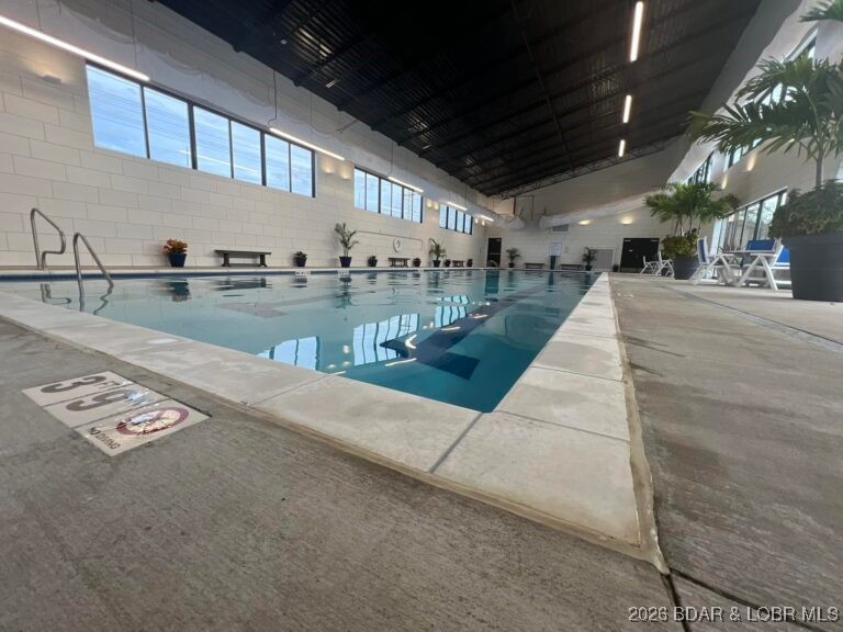 Regency Cove - Land