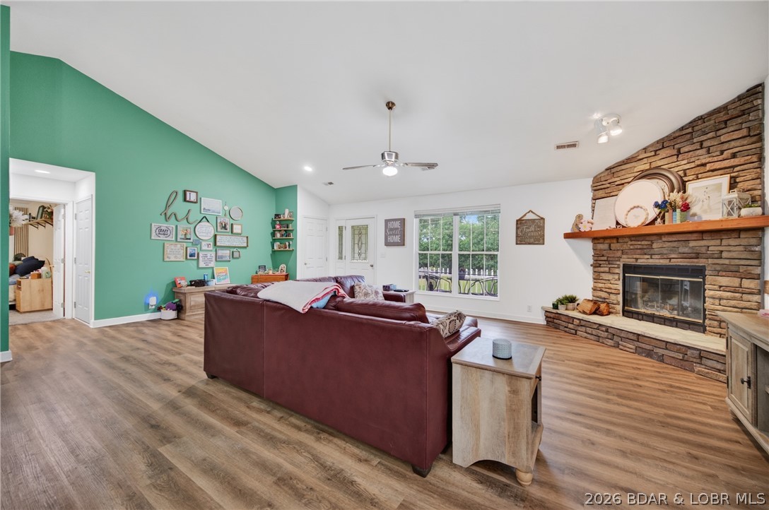Cinnamon Hollow - Residential