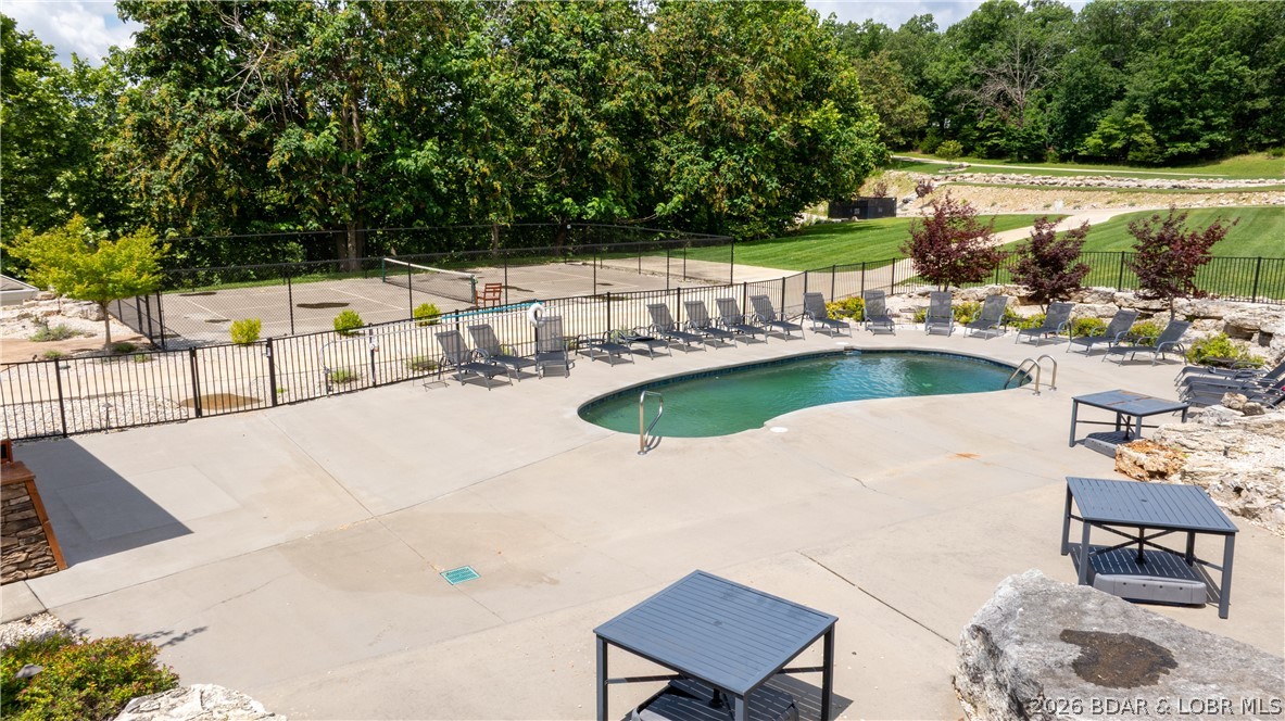 The Villas at Tuscany - Residential