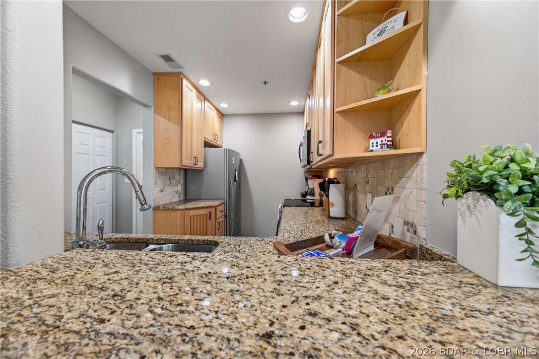 Emerald Bay Condominium - Residential