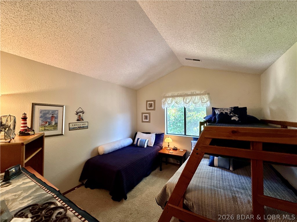 Jonathans Landing - Residential