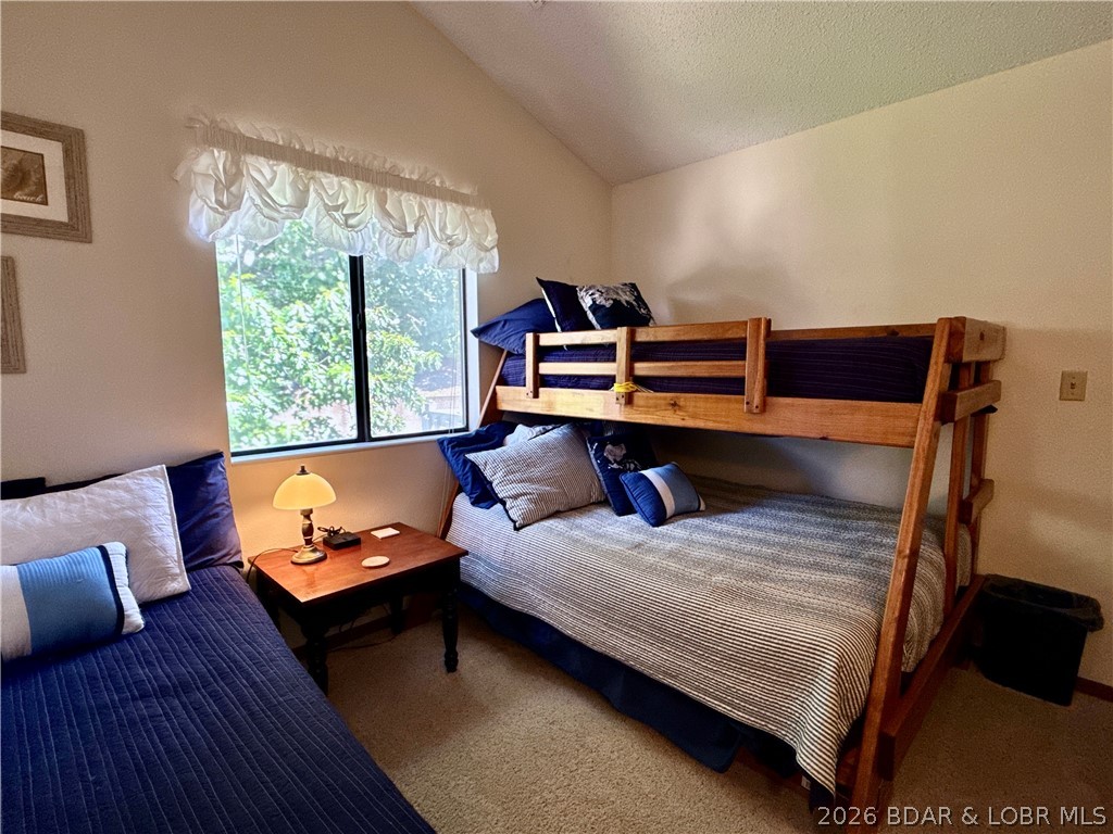 Jonathans Landing - Residential