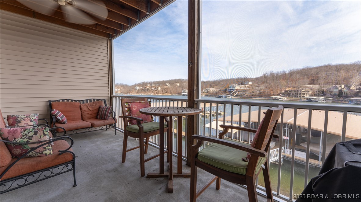 Lochhaven Condominium Subdiv - Residential